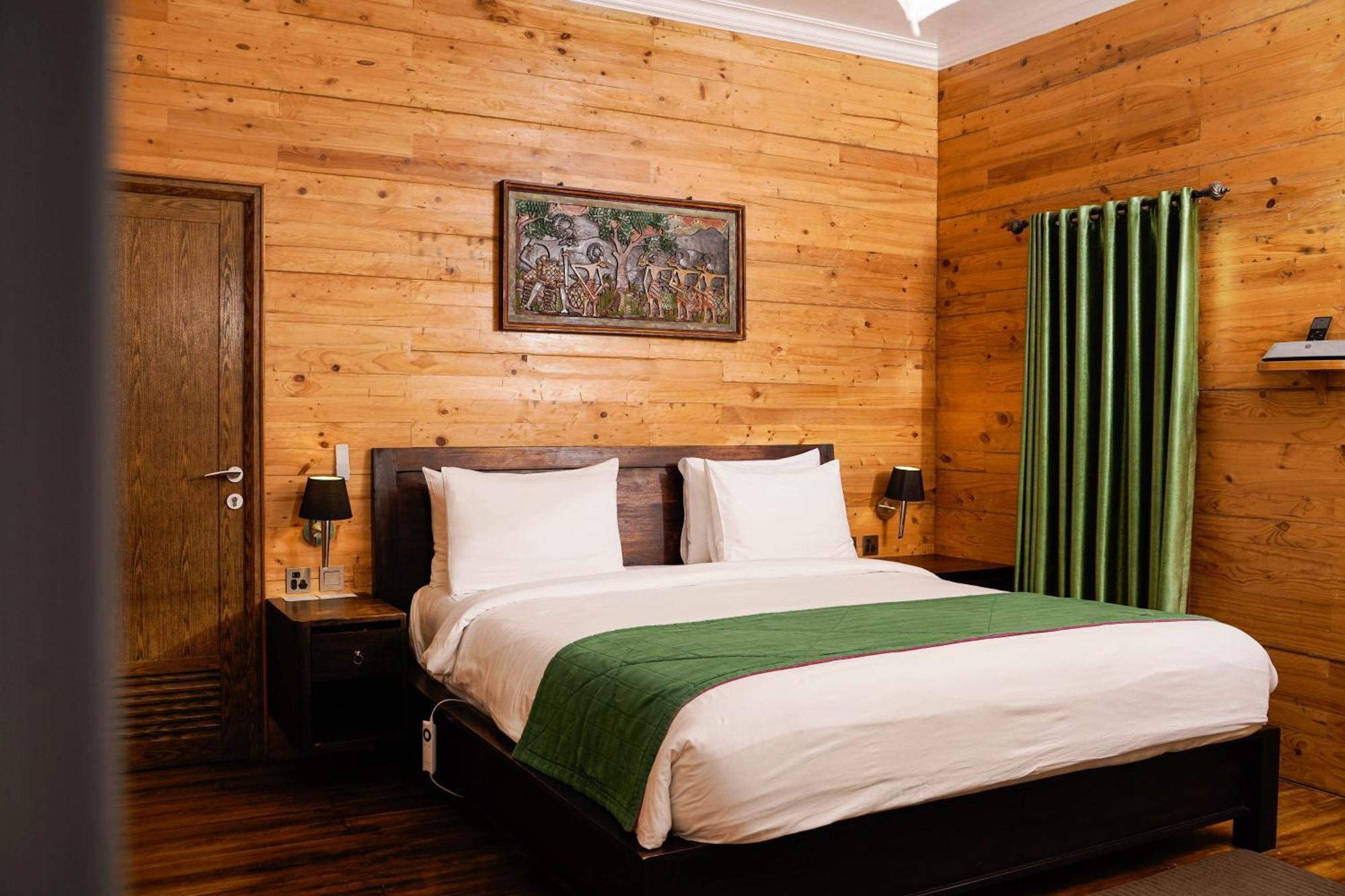 Pondanu Cabins By The Lake Bedugul  Exterior photo